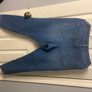 Womens jeans universal thread 16